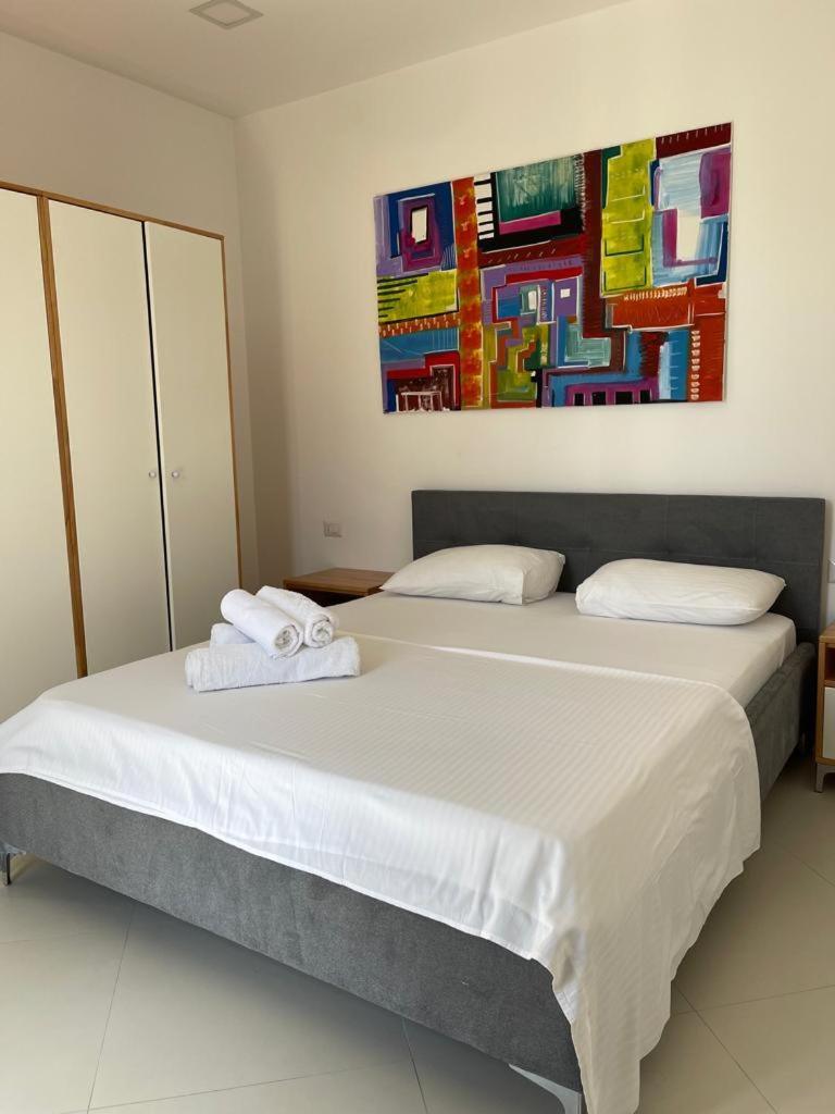 Shëngjin Hotel Adria מראה חיצוני תמונה