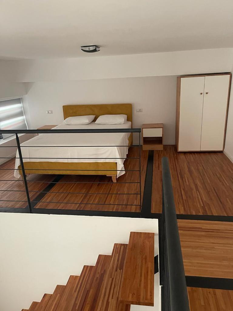 Shëngjin Hotel Adria מראה חיצוני תמונה